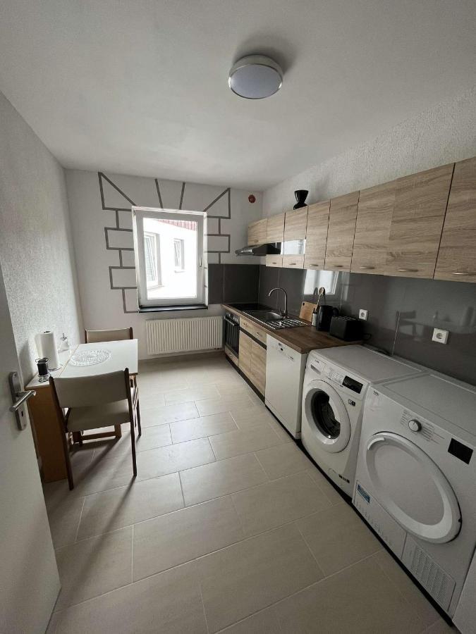 Uebernachtung By Tag Apartment คาสเซล ภายนอก รูปภาพ